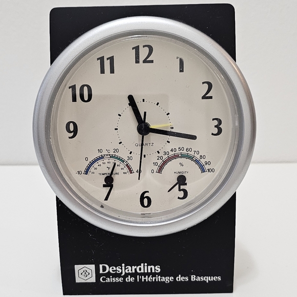 Desjardins Table Clock with Temperature & Humidity - Picture 3 of 12